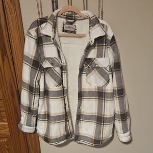 Women’s Sherpa-Lined Plaid Shacket - White & Gray